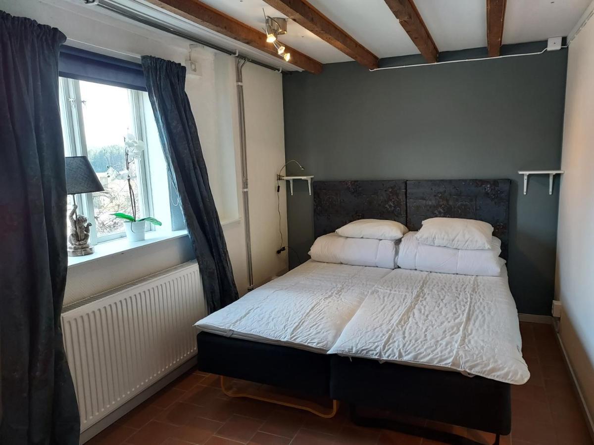 Aelgbergets Bed & Breakfast Ucklum Экстерьер фото