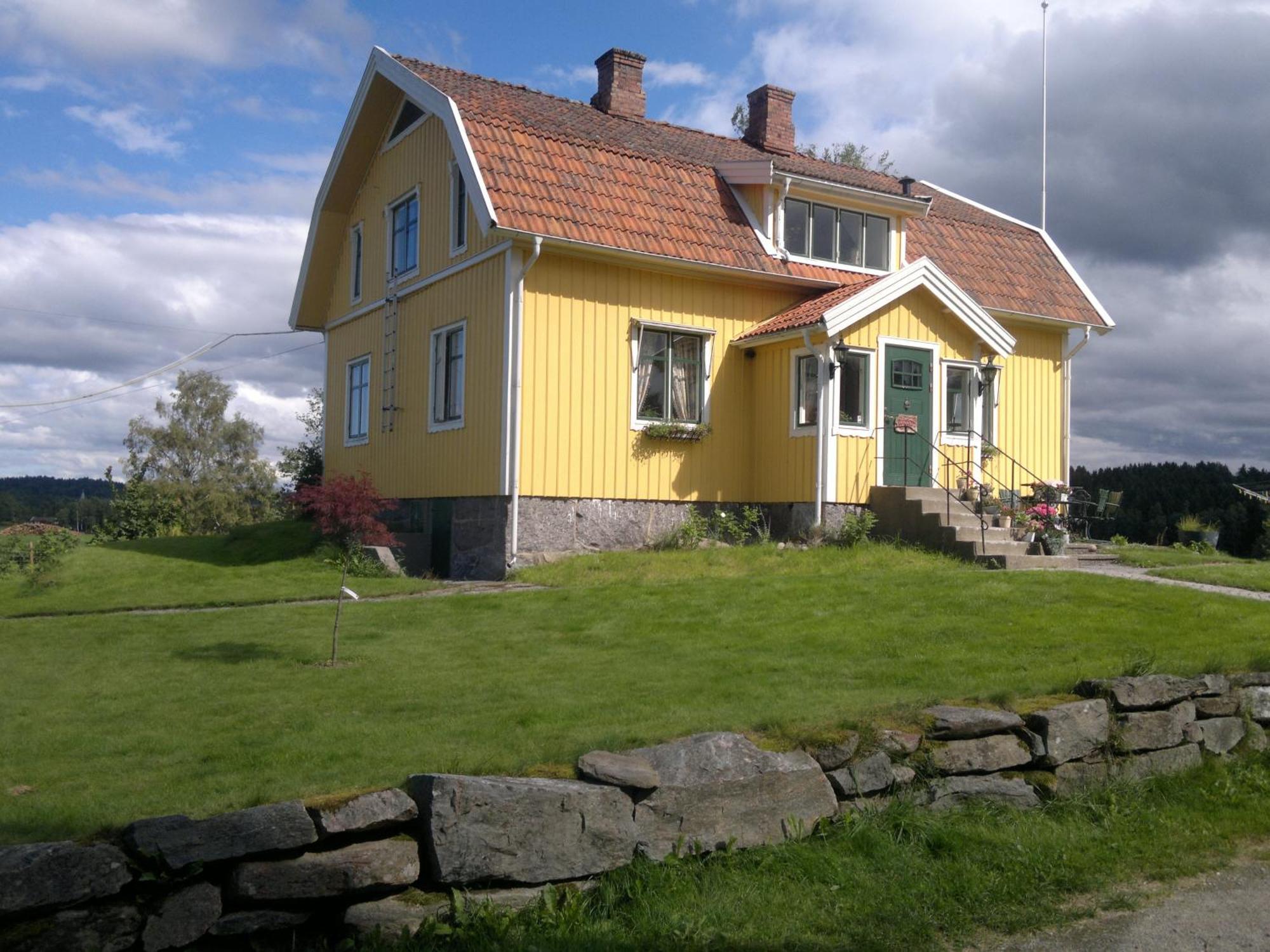 Aelgbergets Bed & Breakfast Ucklum Экстерьер фото